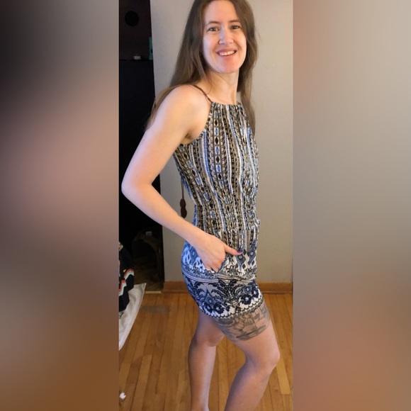 Romper Size: S. Lightweight and silky. Barely worn. - Picture 3 of 10